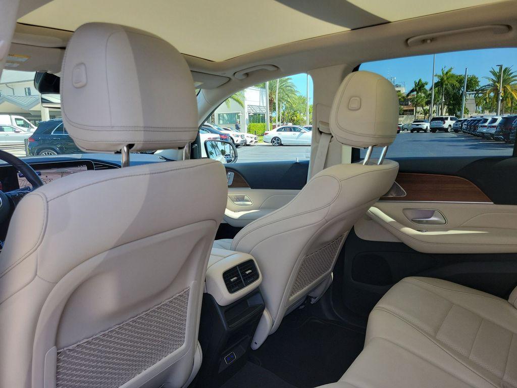 used 2024 Mercedes-Benz GLE 450 car, priced at $64,999