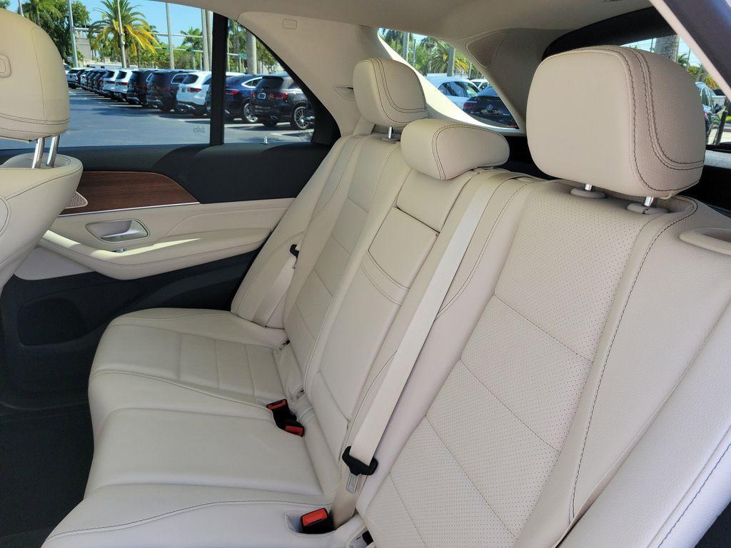 used 2024 Mercedes-Benz GLE 450 car, priced at $64,999