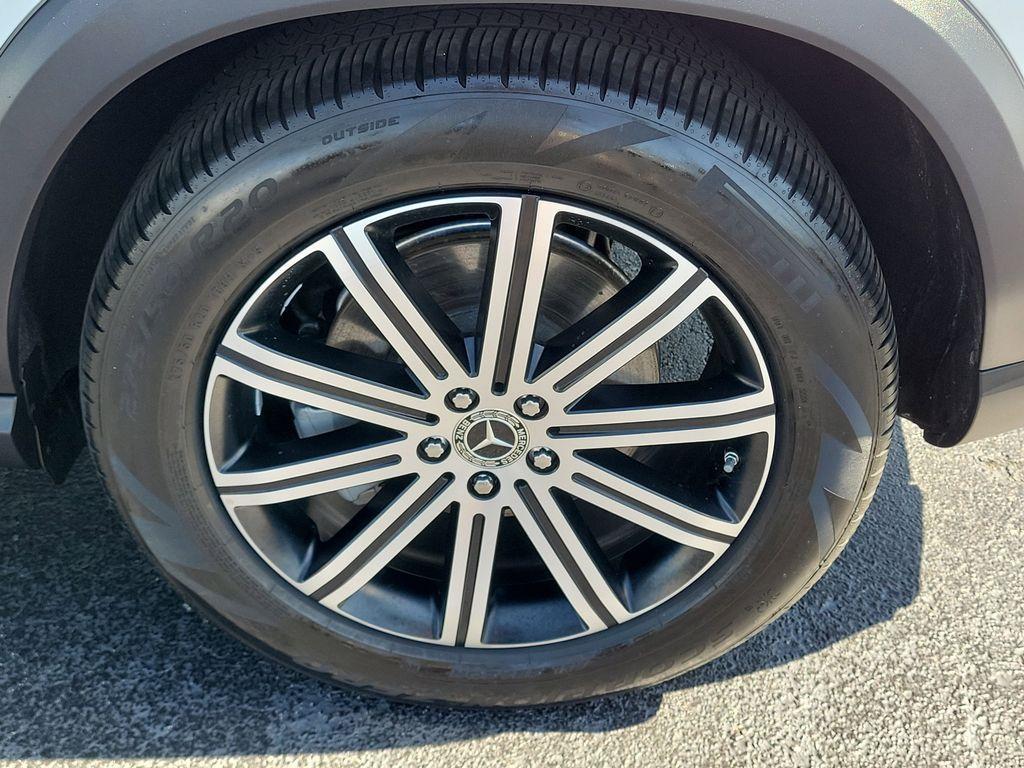 used 2024 Mercedes-Benz GLE 450 car, priced at $64,999