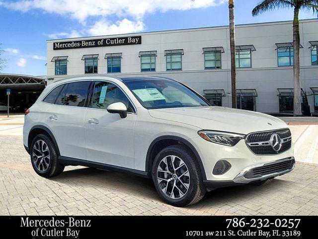 new 2025 Mercedes-Benz GLC 350e car, priced at $66,095