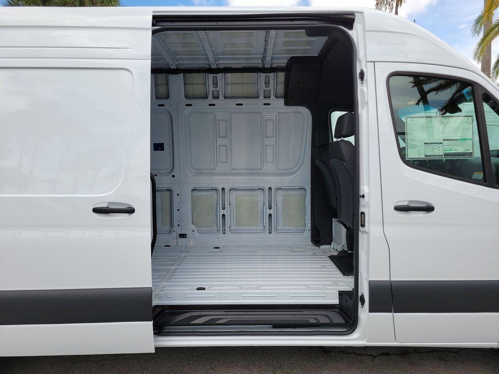 new 2025 Mercedes-Benz Sprinter 2500 car, priced at $61,161