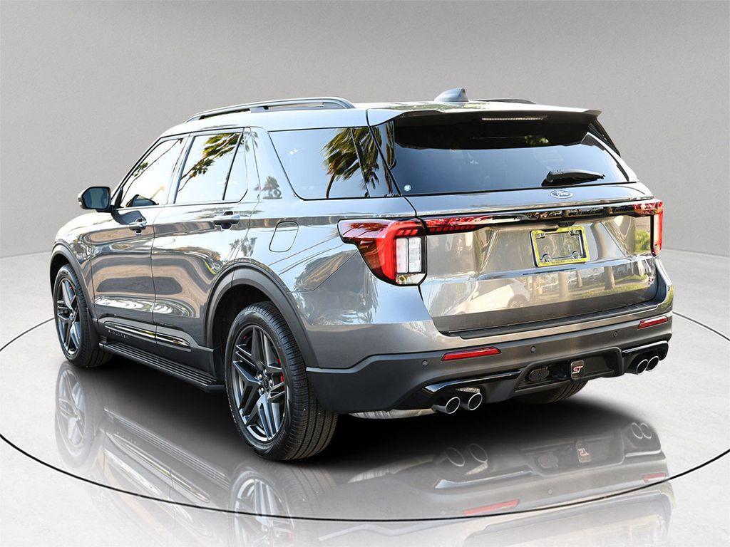 used 2025 Ford Explorer car, priced at $50,163