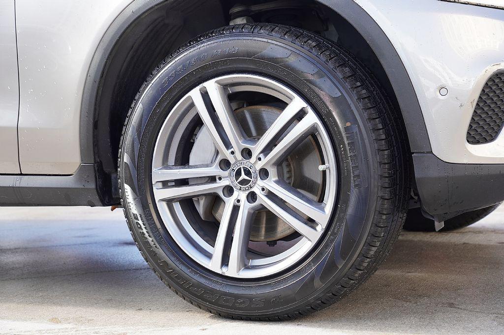 used 2022 Mercedes-Benz GLC 300 car, priced at $28,359