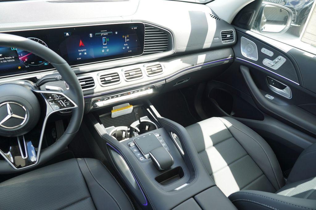 new 2025 Mercedes-Benz GLE 350 car, priced at $73,742