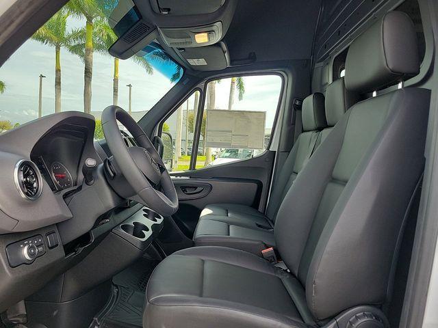 new 2025 Mercedes-Benz Sprinter 2500 car, priced at $71,305