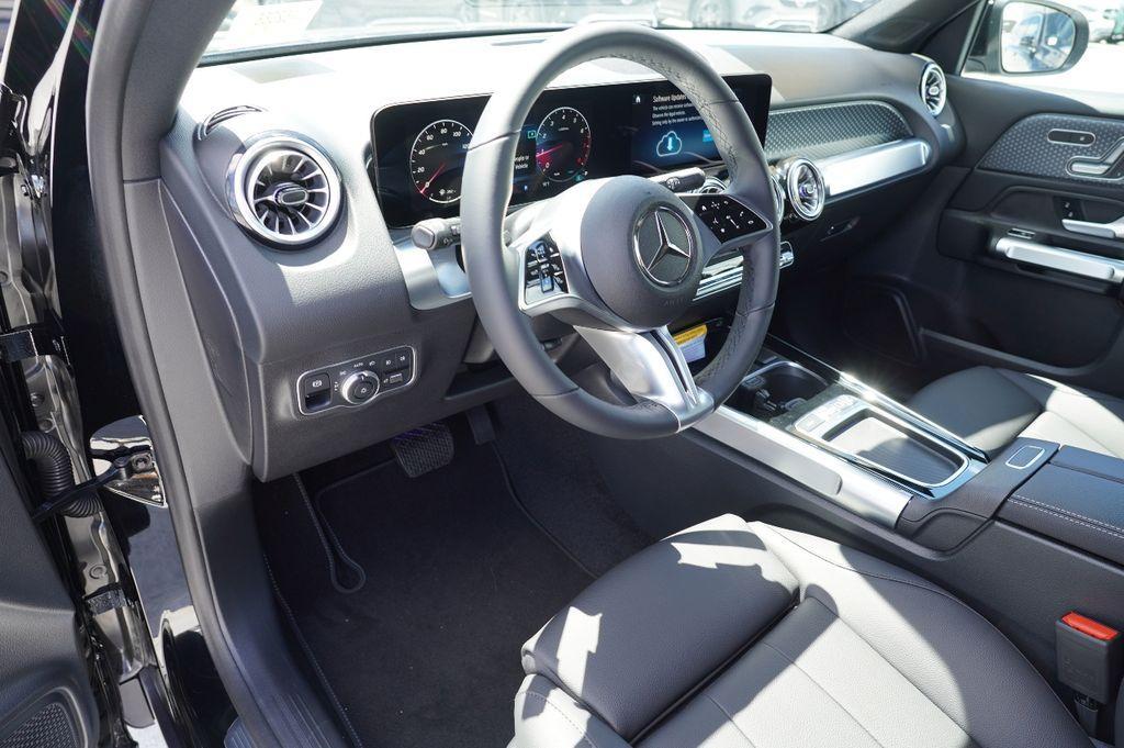 new 2026 Mercedes-Benz GLB 250 car, priced at $47,530