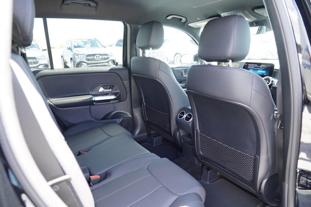 new 2026 Mercedes-Benz GLB 250 car, priced at $47,530