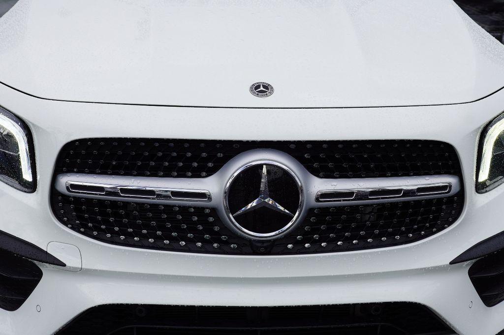 used 2020 Mercedes-Benz GLB 250 car, priced at $22,696