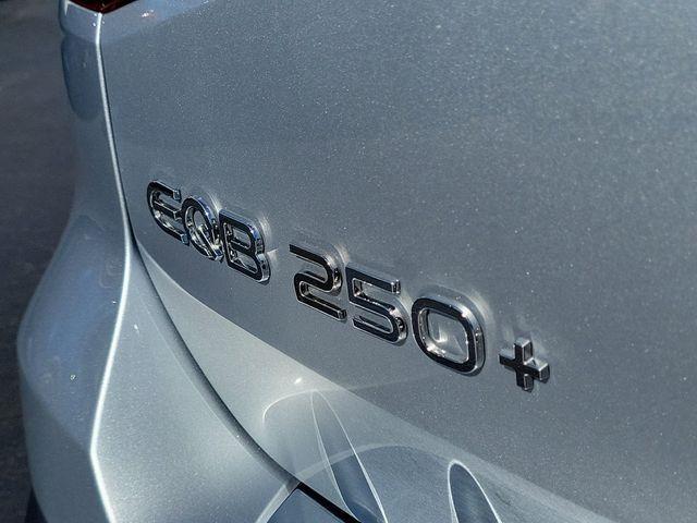 new 2024 Mercedes-Benz EQB 250 car, priced at $58,645