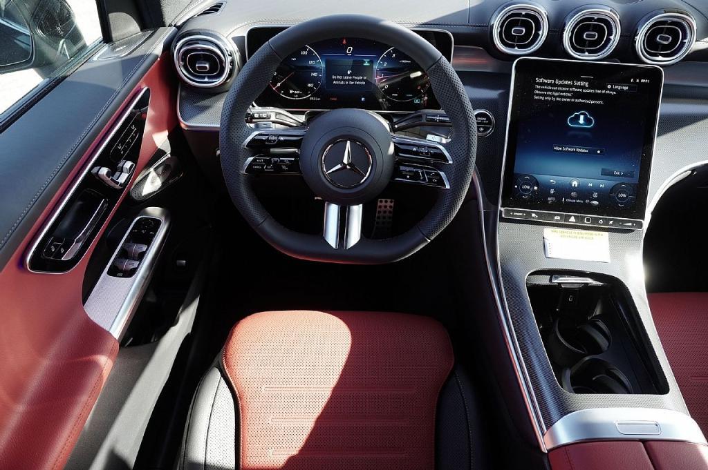 new 2026 Mercedes-Benz GLC 300 car, priced at $60,685