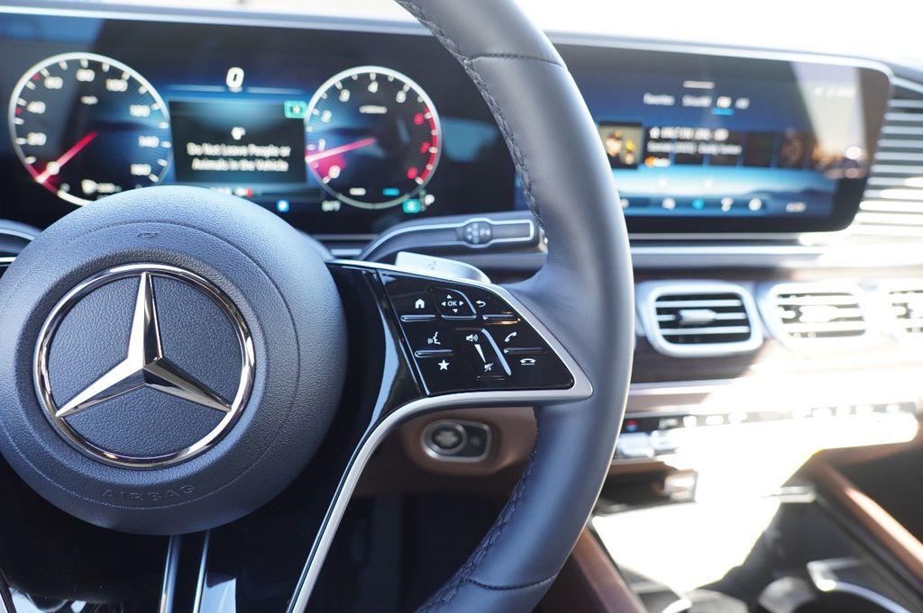new 2026 Mercedes-Benz GLE 450 car, priced at $78,875