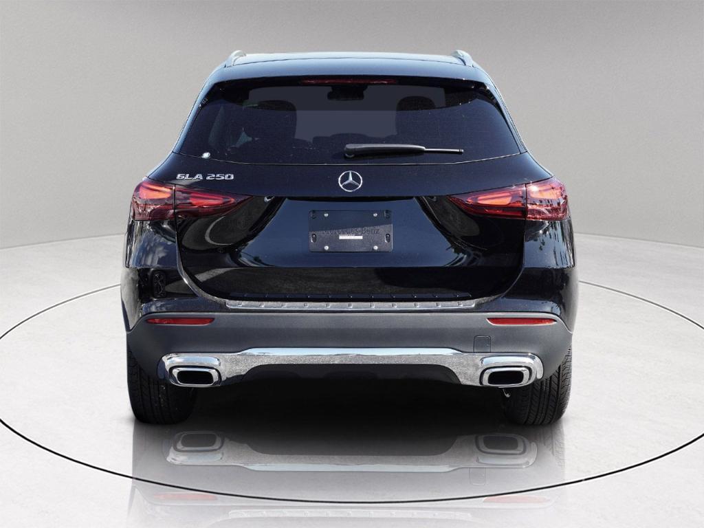 new 2026 Mercedes-Benz GLA 250 car, priced at $43,250