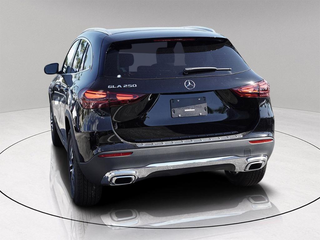 new 2026 Mercedes-Benz GLA 250 car, priced at $43,250