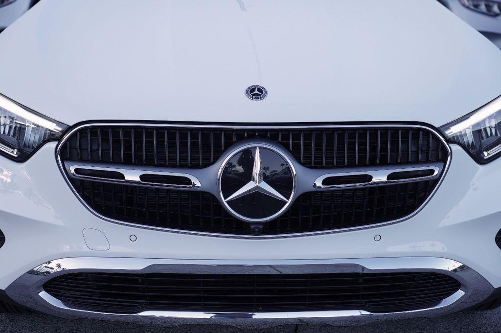 new 2026 Mercedes-Benz GLC 300 car, priced at $54,825