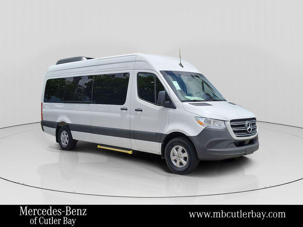 new 2025 Mercedes-Benz Sprinter 2500 car, priced at $81,032