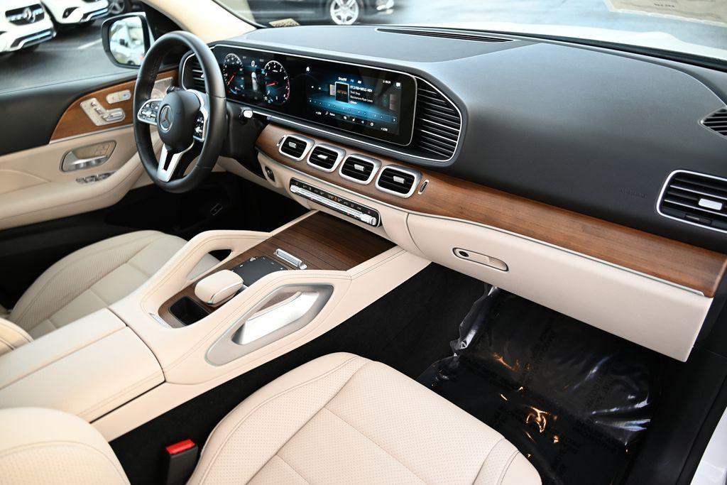 used 2022 Mercedes-Benz GLE 350 car, priced at $44,109