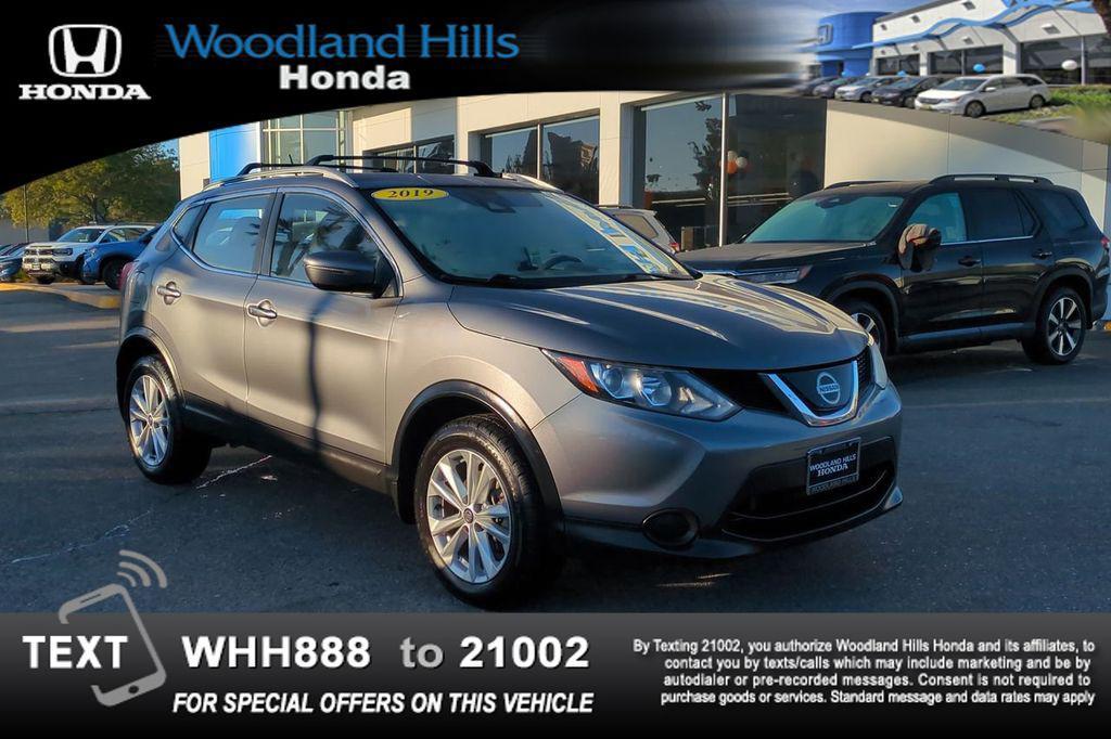 used 2019 Nissan Rogue Sport car, priced at $13,888