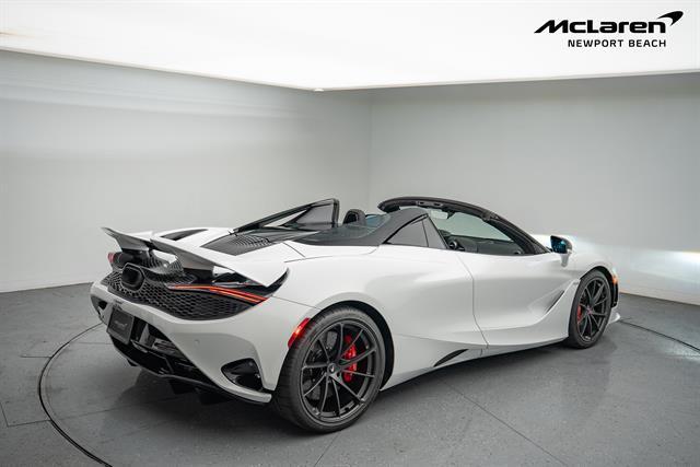 new 2026 McLaren 750S car, priced at $409,400