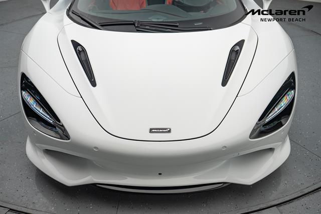 new 2026 McLaren 750S car, priced at $409,400
