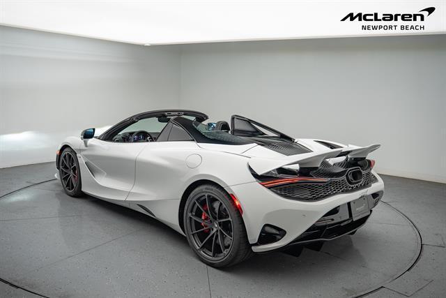 new 2026 McLaren 750S car, priced at $409,400