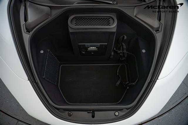 new 2026 McLaren 750S car, priced at $409,400