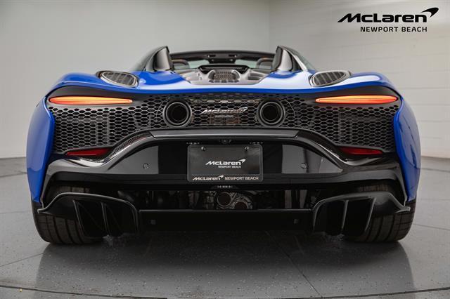 new 2025 McLaren Artura car, priced at $329,848