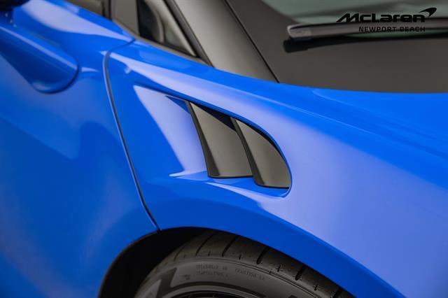 new 2025 McLaren Artura car, priced at $329,848