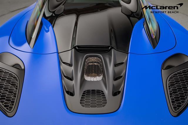 new 2025 McLaren Artura car, priced at $329,848
