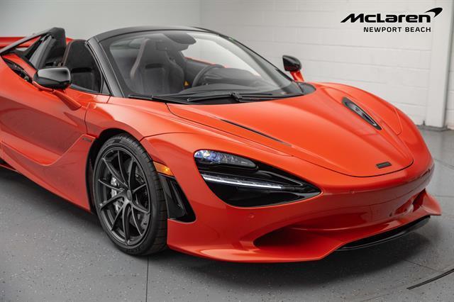 new 2025 McLaren 750S car, priced at $412,480