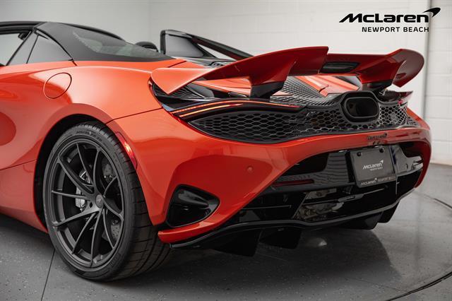 new 2025 McLaren 750S car, priced at $412,480