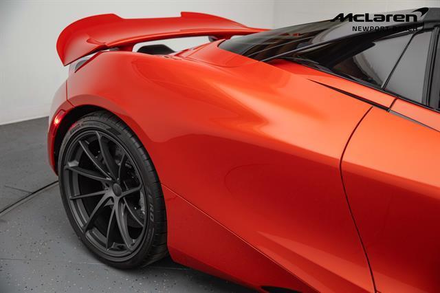 new 2025 McLaren 750S car, priced at $412,480