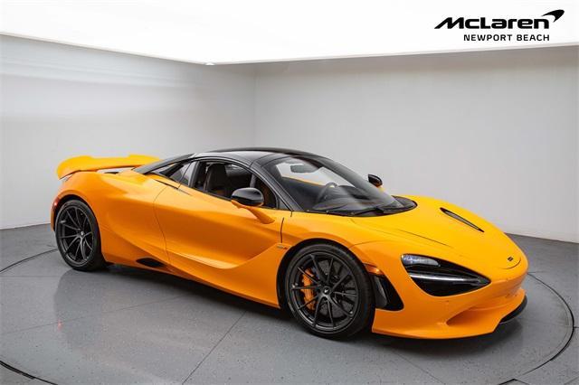 new 2025 McLaren 750S car, priced at $405,290