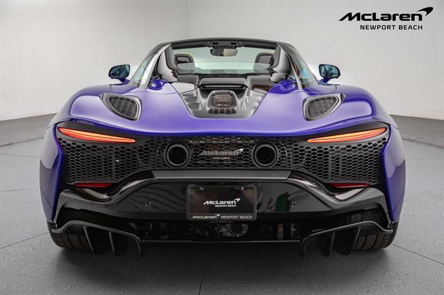 new 2025 McLaren Artura car, priced at $322,750