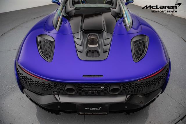 new 2025 McLaren Artura car, priced at $322,750