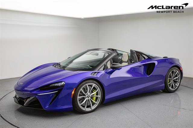 new 2025 McLaren Artura car, priced at $322,750