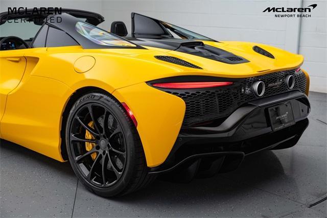 used 2025 McLaren Artura car, priced at $279,708