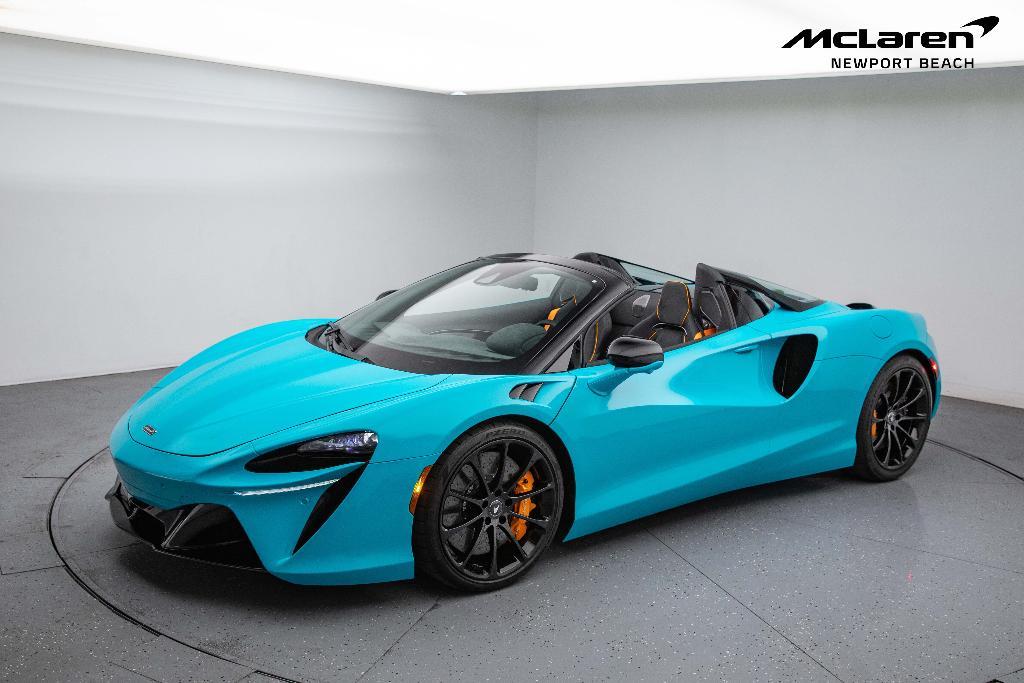 new 2025 McLaren Artura car, priced at $324,390