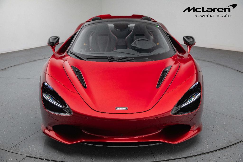 new 2025 McLaren 750S car, priced at $417,353