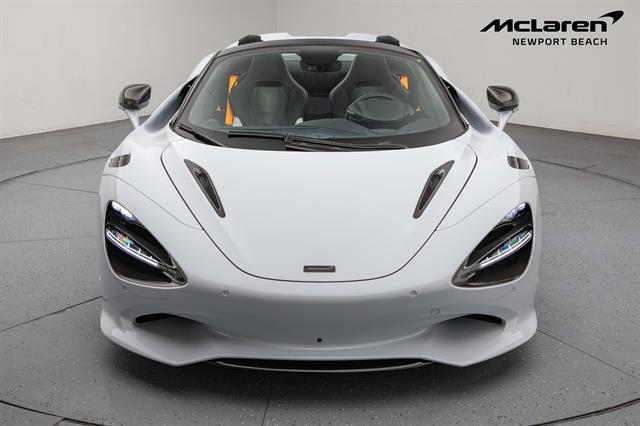 new 2025 McLaren 750S car, priced at $478,890