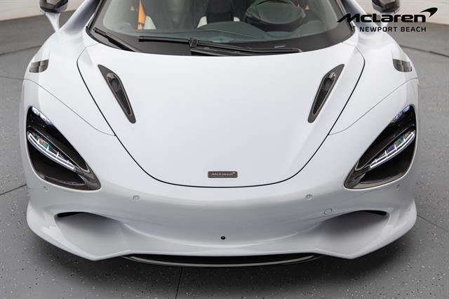 new 2025 McLaren 750S car, priced at $478,890
