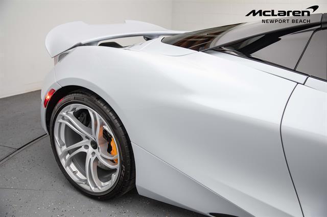 new 2025 McLaren 750S car, priced at $478,890
