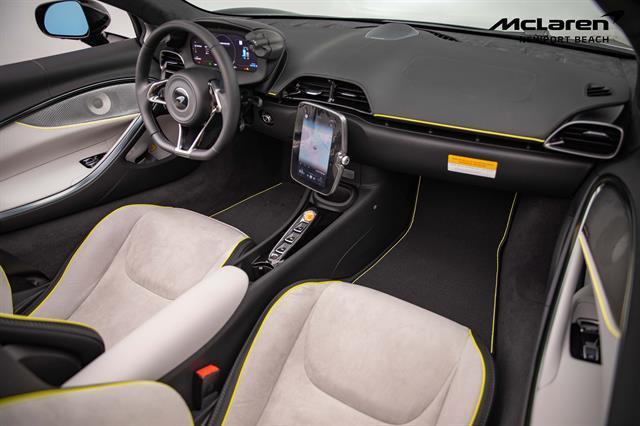 new 2025 McLaren Artura car, priced at $316,808