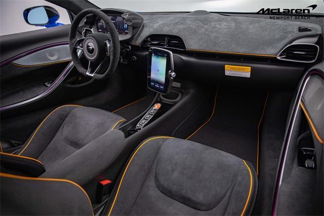 new 2025 McLaren Artura car, priced at $303,208