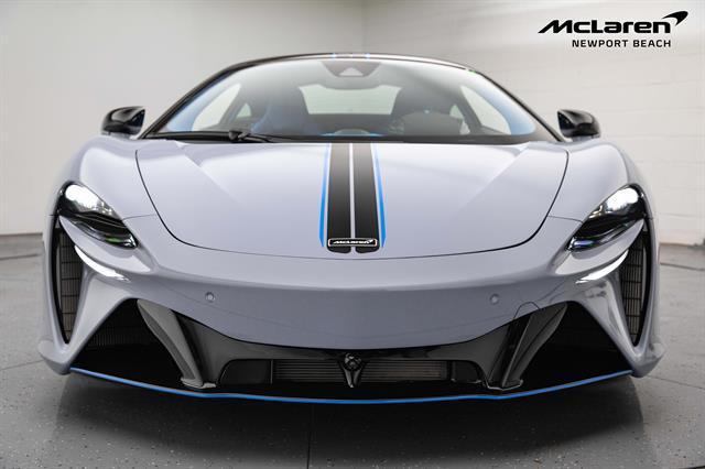 new 2025 McLaren Artura car, priced at $328,176