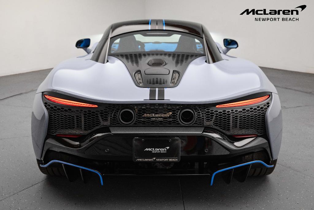 new 2025 McLaren Artura car, priced at $328,176