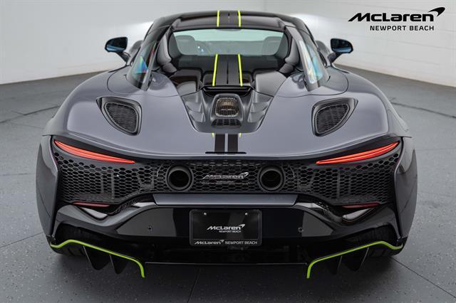 new 2025 McLaren Artura car, priced at $315,650