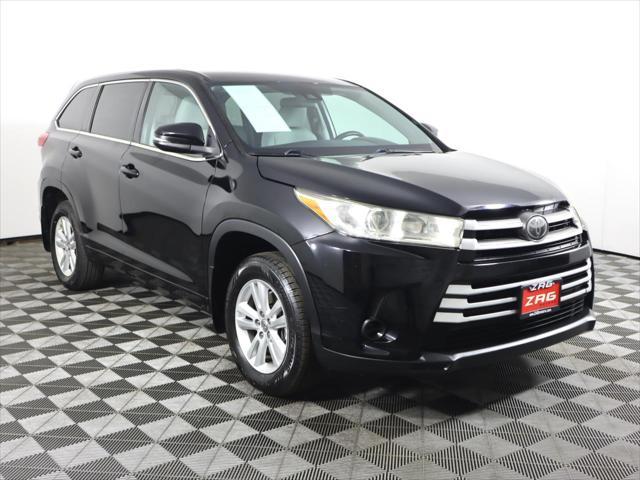 used 2017 Toyota Highlander car, priced at $23,995