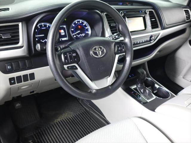 used 2017 Toyota Highlander car, priced at $23,995