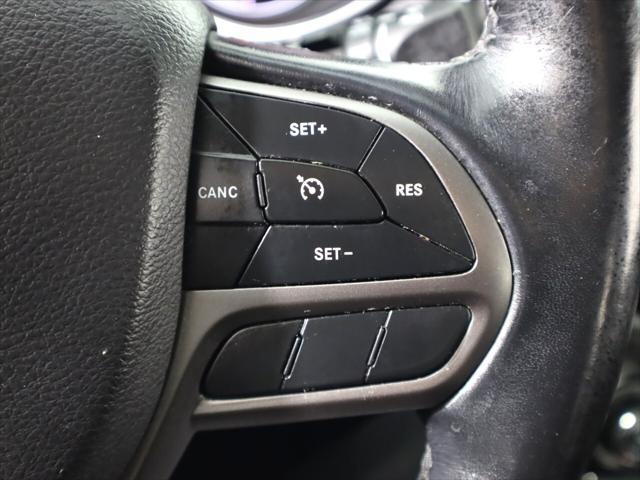 used 2020 Jeep Cherokee car, priced at $19,495