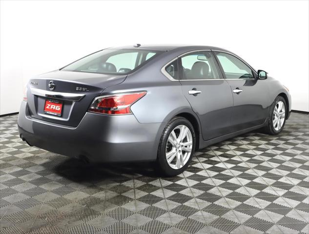 used 2014 Nissan Altima car, priced at $13,995